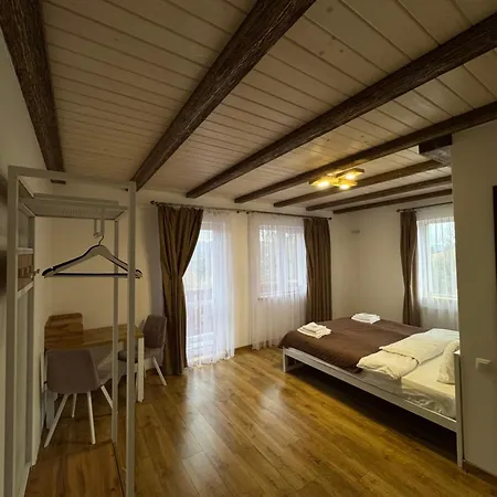 Kolos House Guest house *